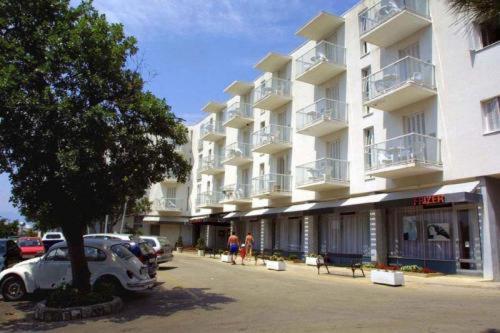 Hotel Adriatic Omisalj ภายนอก รูปภาพ