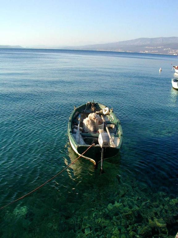Hotel Adriatic Omisalj ภายนอก รูปภาพ