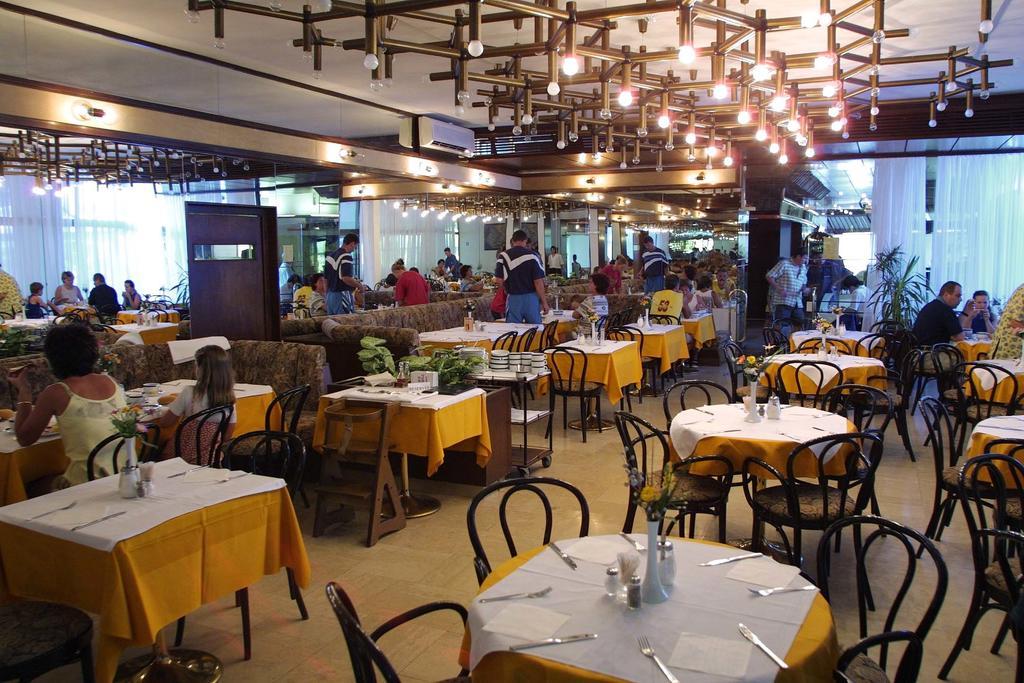 Hotel Adriatic Omisalj ภายนอก รูปภาพ